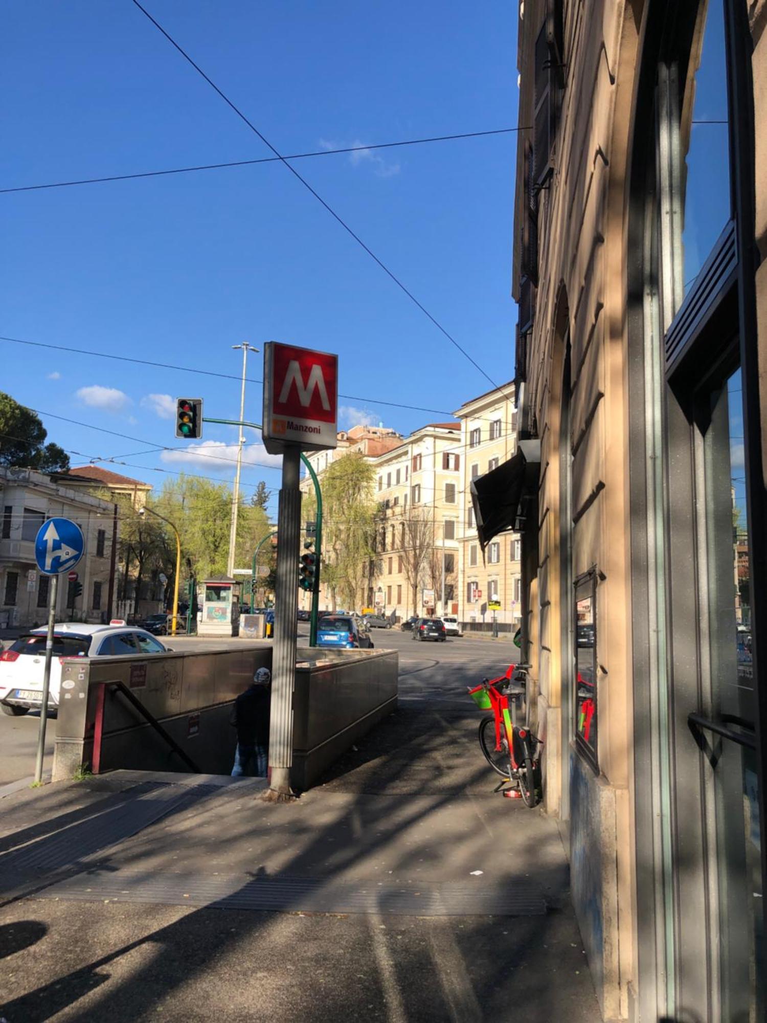 The Manzoni Hotel Rome Exterior photo