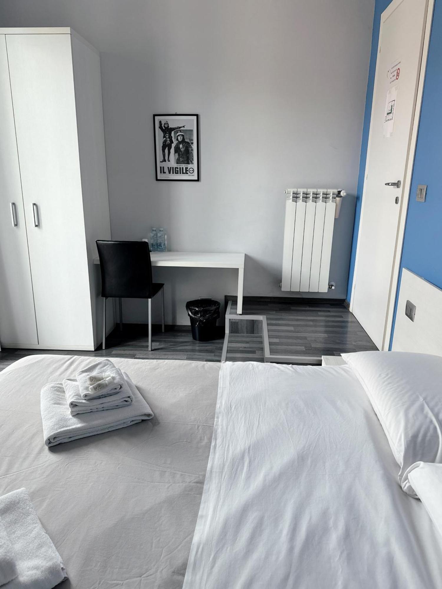 The Manzoni Hotel Rome Exterior photo